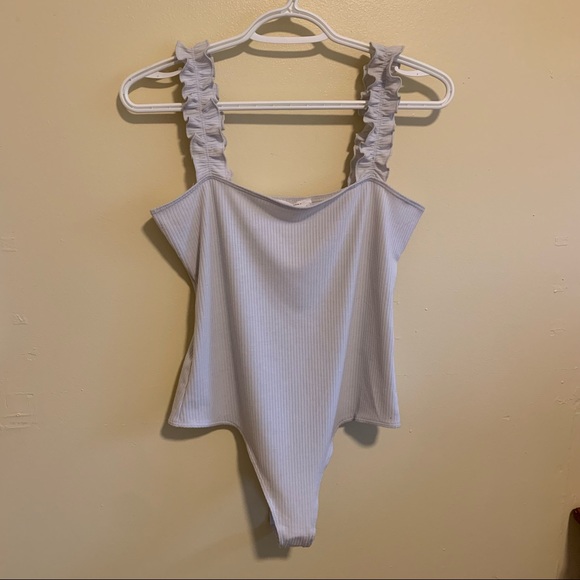 Light Grey Ruffled Bodysuit - Picture 2 of 2